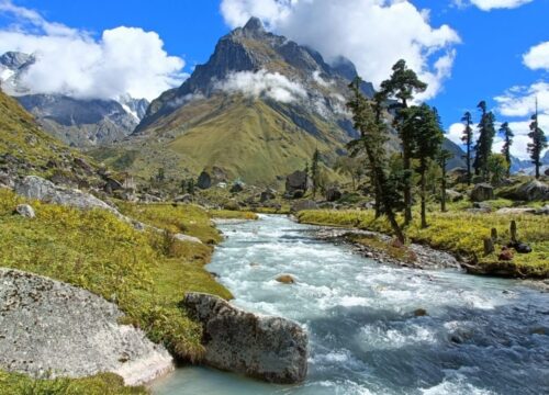 Harkidun Trek